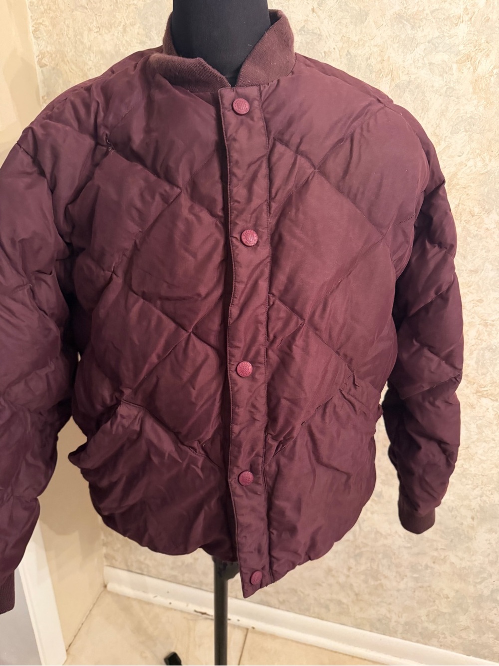 Cabela’s Quilted Maroon women’s Puffer Jacket